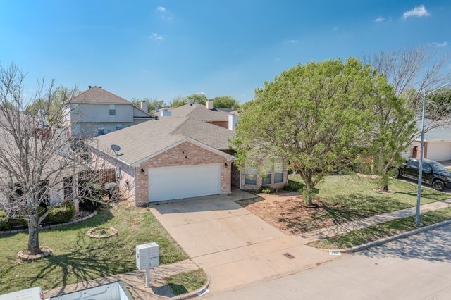 2401 Kelton Street, Fort Worth, TX 76133