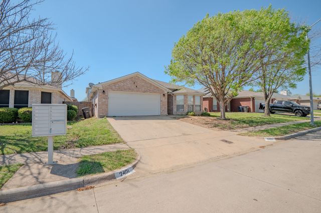 2401 Kelton Street, Fort Worth, TX 76133