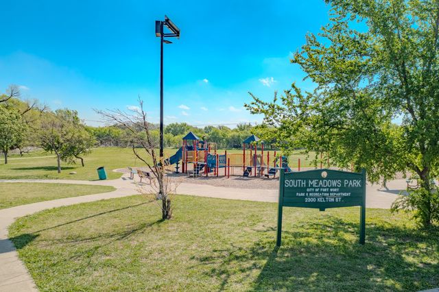 2401 Kelton Street, Fort Worth, TX 76133