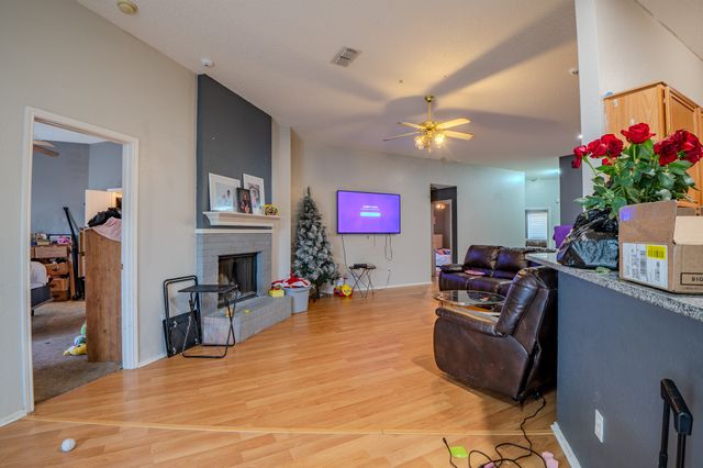 2401 Kelton Street, Fort Worth, TX 76133