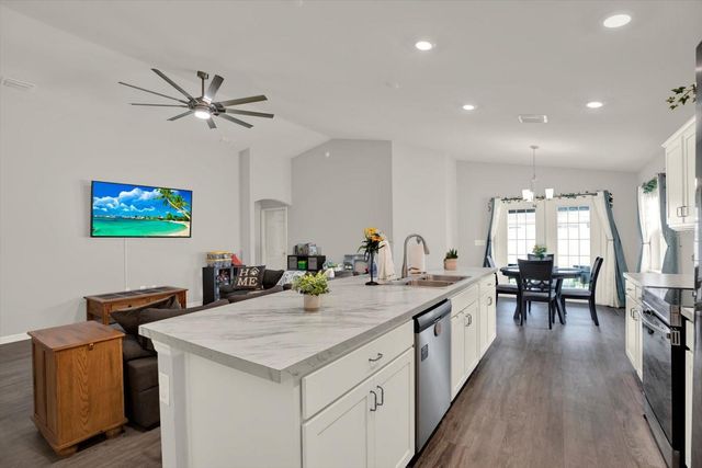 117 EAGLE SUMMIT DRIVE, Ruskin, FL 33570