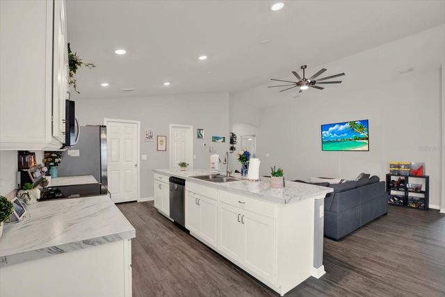 117 EAGLE SUMMIT DRIVE, Ruskin, FL 33570