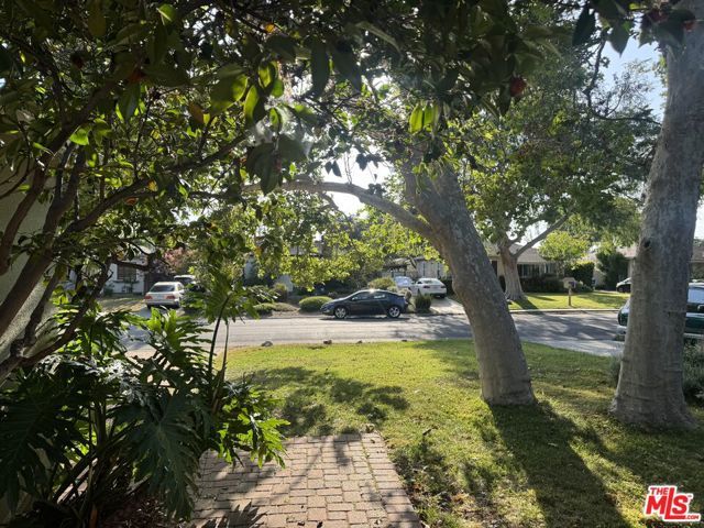 5702 Vesper Avenue, Van Nuys (los Angeles), CA 91411