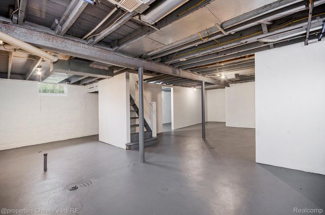 4356 HARVARD Road, Detroit, MI 48224