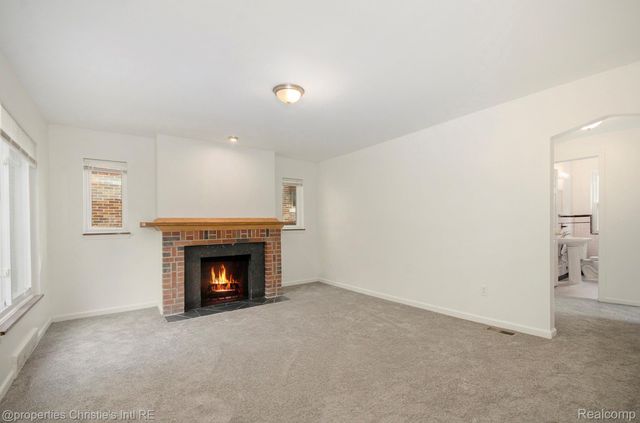 4356 HARVARD Road, Detroit, MI 48224