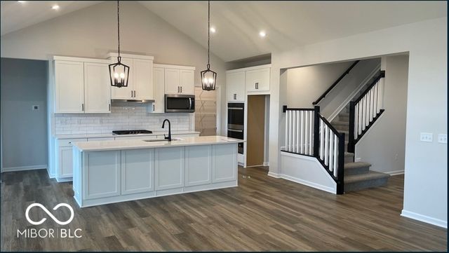 9602 Fall Creek Road, Indianapolis, IN 46256