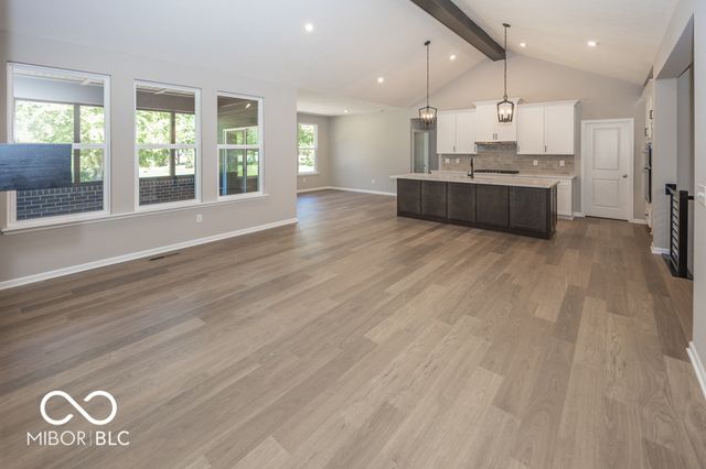9602 Fall Creek Road, Indianapolis, IN 46256
