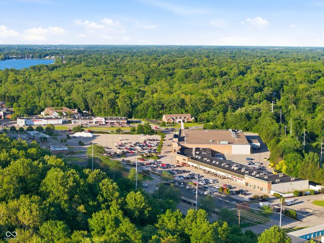 9602 Fall Creek Road, Indianapolis, IN 46256