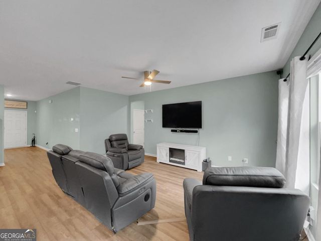 1323 Hudson Court, Bethlehem, GA 30620