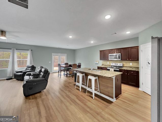 1323 Hudson Court, Bethlehem, GA 30620