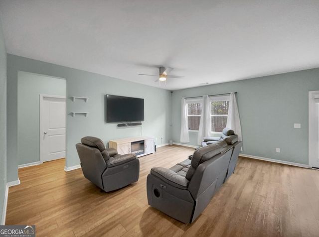 1323 Hudson Court, Bethlehem, GA 30620