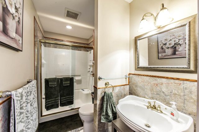 101 Bayou Bend Dr, Houma, LA 70364