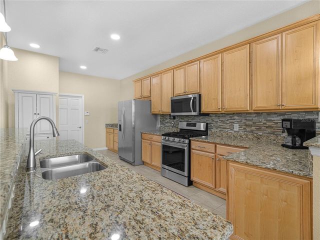 5553 HOGAN LANE, Winter Haven, FL 33884