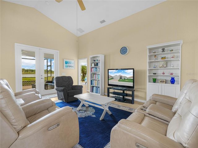 5553 HOGAN LANE, Winter Haven, FL 33884
