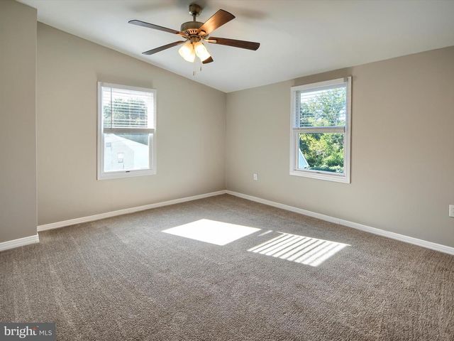 491 N MILL RD, Kennett Square, PA 19348