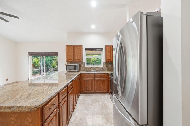 5787 SW 57th Way, Davie, FL 33314
