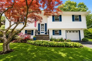 22 Di Rubbo Drive, Cortlandt Manor, NY 10567