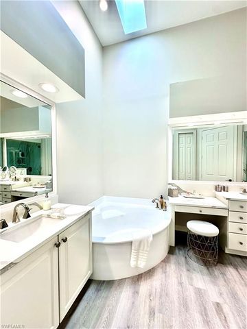 6438 Legacy CIR 304, Naples, FL 34113