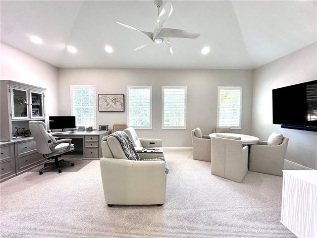 6438 Legacy CIR 304, Naples, FL 34113