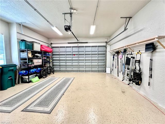 6438 Legacy CIR 304, Naples, FL 34113