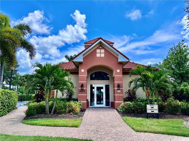 6438 Legacy CIR 304, Naples, FL 34113