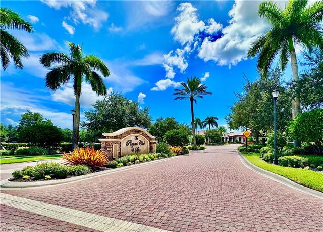 6438 Legacy CIR 304, Naples, FL 34113