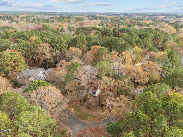 2 Drakesway Court, Durham, NC 27713