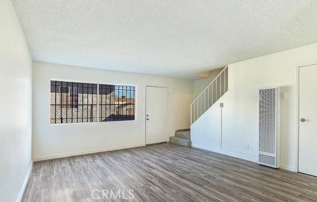 1238 W 87th 1, Los Angeles, CA 90044