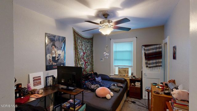 823 Toronto Avenue, Toledo, OH 43609