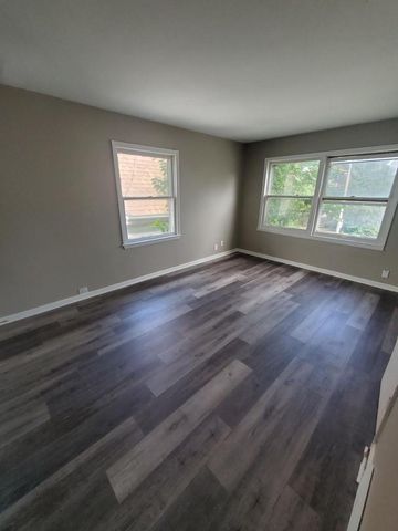 1013 W Keefe AVENUE, Milwaukee, WI 53206
