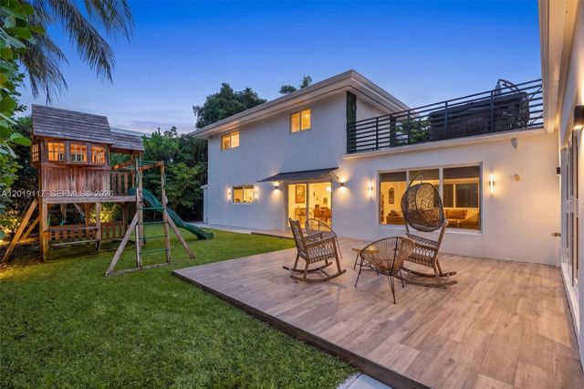 3748 Prairie Ave, Miami Beach, FL 33140
