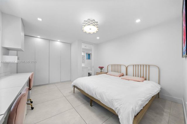 3748 Prairie Ave, Miami Beach, FL 33140