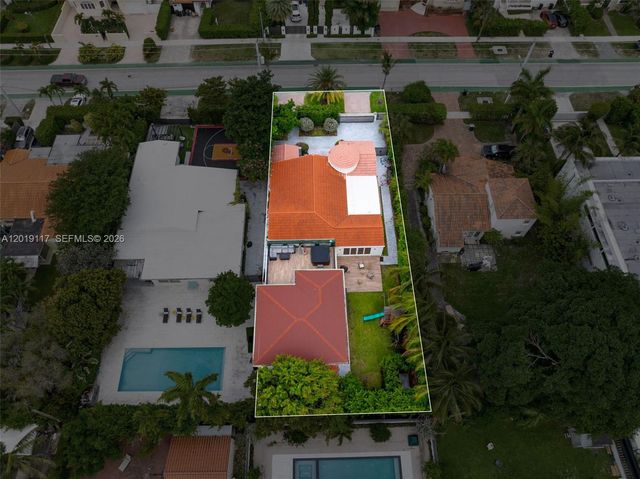 3748 Prairie Ave, Miami Beach, FL 33140