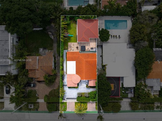 3748 Prairie Ave, Miami Beach, FL 33140
