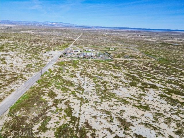 47500 5th Street, Lancaster, CA 93535