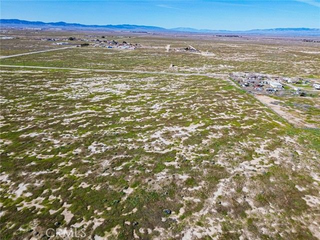 47500 5th Street, Lancaster, CA 93535