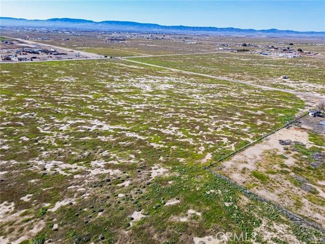 47500 5th Street, Lancaster, CA 93535