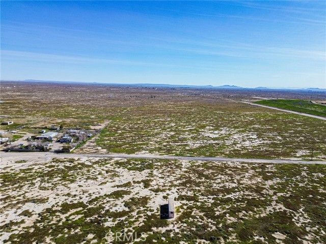 47500 5th Street, Lancaster, CA 93535