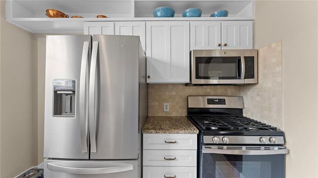 677 Somerset NE Terrace 2D, Atlanta, GA 30306