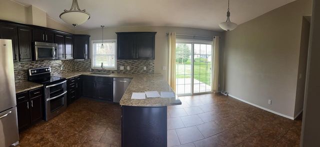 6613 Abey Court, Evansville, WI 53536