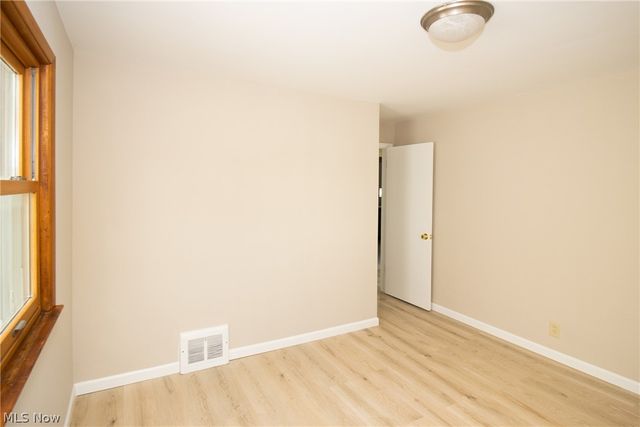 24791 Drakefield Avenue, Euclid, OH 44123