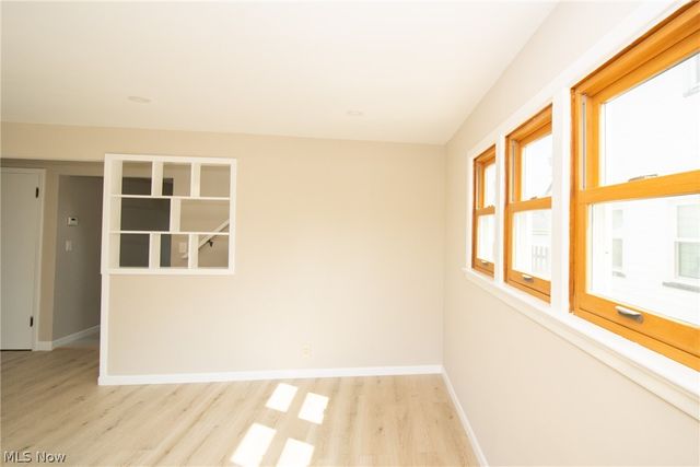 24791 Drakefield Avenue, Euclid, OH 44123