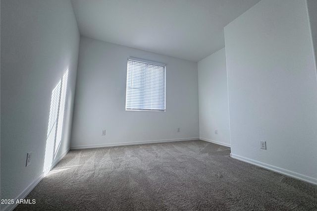 3903 N 101ST Drive, Avondale, AZ 85392