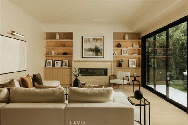 4273 Murietta Avenue, Sherman Oaks, CA 91423