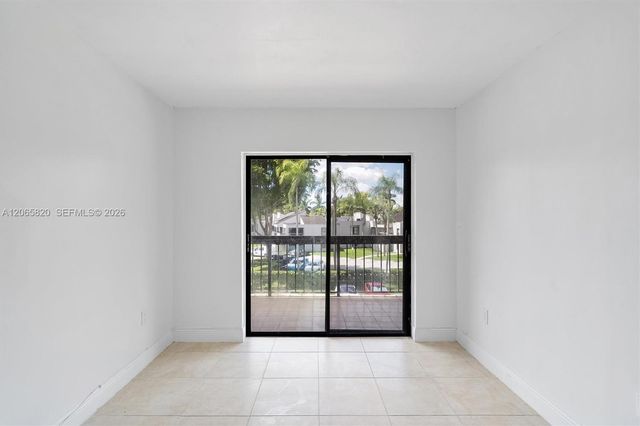 13255 SW 88th Lane 302-CS, Miami, FL 33186