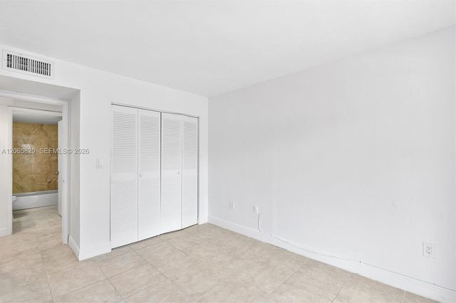 13255 SW 88th Lane 302-CS, Miami, FL 33186