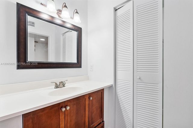 13255 SW 88th Lane 302-CS, Miami, FL 33186