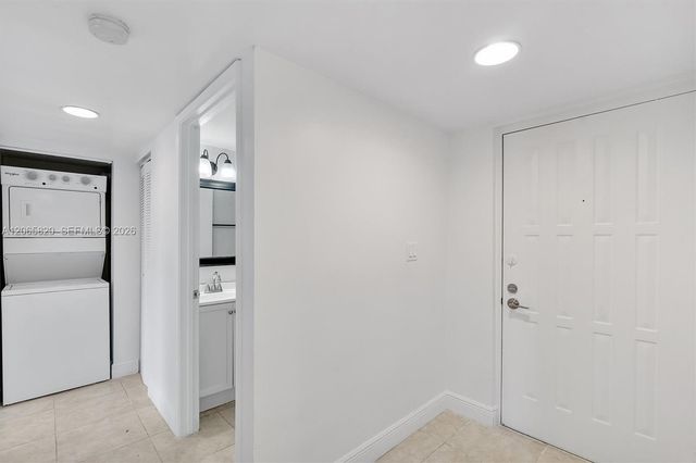 13255 SW 88th Lane 302-CS, Miami, FL 33186