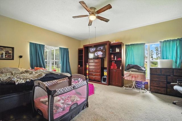 24 LAKESIDE PLACE W, Palm Coast, FL 32137