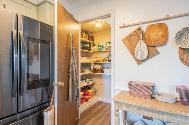 330 Woodside Drive 105, Salinas, CA 93901